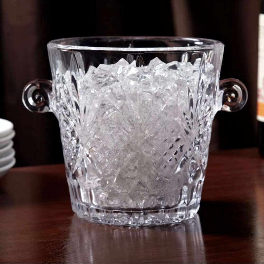 Crystal glass champagne ice bucket